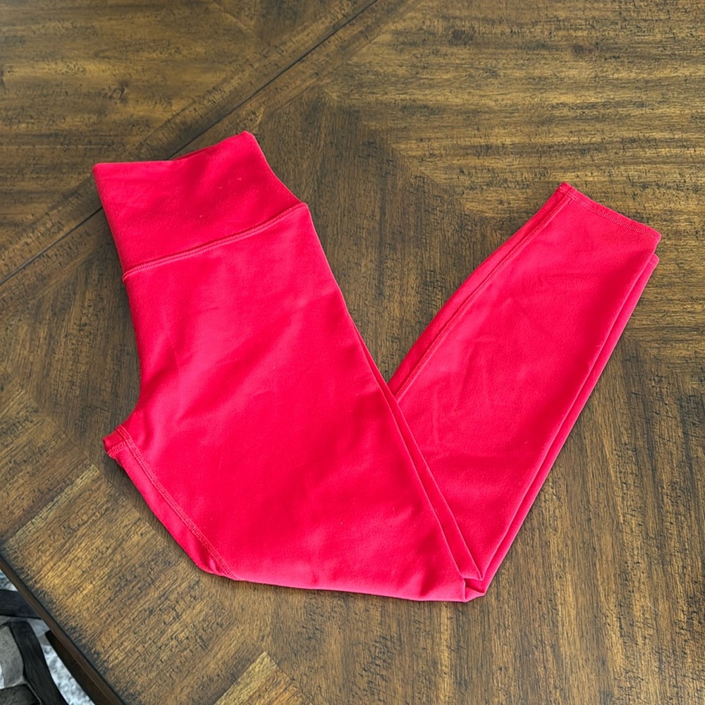 Alo Yoga Red Leggings M